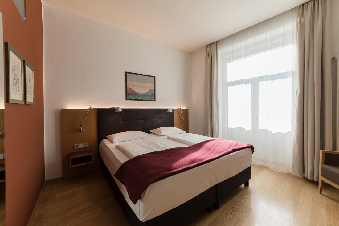 Hotel Stiegl Scala Bozen Zimmer foto